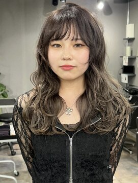 オアハカタ(oa hakata) アッシュベージュ/レイヤーカット/韓国ヘア/博多