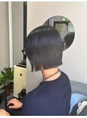 切りっぱなしボブ