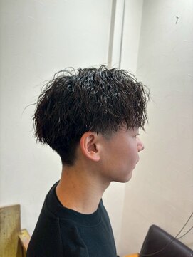 ヘアーワークス ボナ(HAIR WORKS bona.) ツイスト スパイラル メンズ パーマ