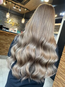 ラピス 横浜(Lapis) ブラウンベージュ