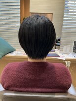 ウイ バイ ファースト 北四番丁店(u'i by first)&nbsp;ブラックカラースタイルのショートボブ
