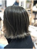 大人女子の切りっぱなしボブ