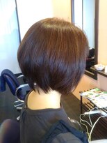 美容室 いろは&nbsp;前下がりショートボブ