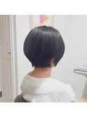 ショートボブ