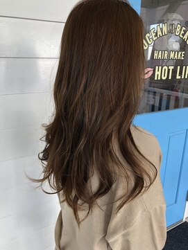 ホットリップ(Hot Lip) イルミナカラー ヌード