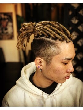 ゾーマ(ZOUMA) ドレッド　成人式　２ブロック