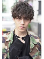 ジョエミバイアンアミ(joemi by Un ami) 《joemi 新宿》コンマバングのツイストパーママッシュヘア 近江