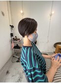 ショートボブ
