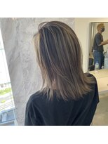 エイトデイズ 三宮駅前店(EIGHT days) バレイヤージュstyle♪