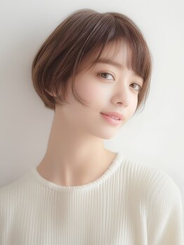 経験豊富なスタイリストが一人ひとりの髪の悩みに寄り添った髪型をご提案！大人女性のお悩みを解決します。