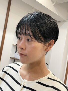 ルイ(ROUIS produced by LUCK 津田沼) ROUIS 津田沼 刈り上げショート