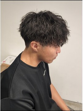 ニアウ 伊勢崎連取店(Niau) 刈り上げマッシュツイストスパイラルパーマ