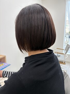 ロリ(Loli) ボブ/切りっぱなしボブ/ミニボブ/ショートボブ