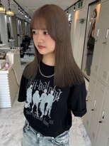 ヴィア 京都烏丸(Via)&nbsp;10代20代/グレージュ/ハイトーン/ブリーチ/髪質改善
