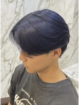 ヘアーマルシェ(hair marche)&nbsp;刈り上げセンターパート×ブルーブラック
