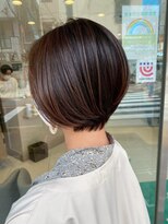 アッシュ 浦安店(Ash) 丸みショート/ショートボブ/白髪ぼかし