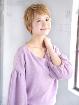 リベルタ(LIBERTA) 立体感のあるベリーショート