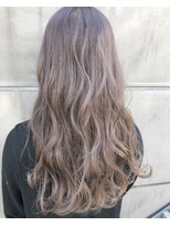 キラ 渋谷(KILLA)&nbsp;オルチャンホワイトベージュ【Killa 原宿 表参道】