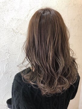 モードケイズ 阪急茨木店(MODE K's) 柔らかアッシュベージュ