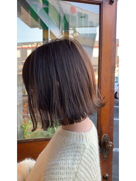 クルニエ(crenier) crenierで作るぱつっと外ハネ●