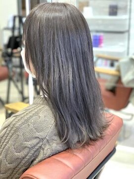 クアトログランシュ ひたちなか店(QUATRO×GranCieux) ダークトークマットグレージュ