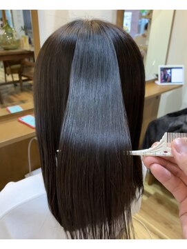 アンバースデー(UNBIRTHDAY) ◇髪質改善ストレート◇ビフォーアフター◇