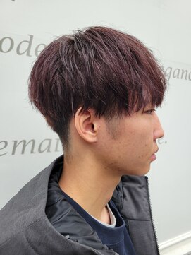 六本木美容室 白金店 マッシュ/センターパート/ツーブロック/黒髪/眉毛カット