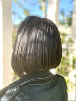 アンドシー(and c) 前下がりボブ