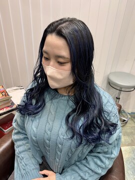 アジリ(agili) バレイヤージュ/ブルー/個性派/デザインカラー/暗髪/艶髪/ロング