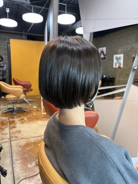 クレップスヘアーヒマワリ(CRE'PS HAIR HIMAWARI) 縮毛矯正 ショートボブ