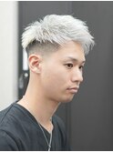 フェザーショート/ホワイトカラー/アップバング/フェード/姫路