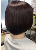 ショートボブ