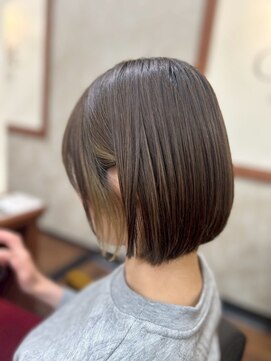 クロエバイラヴィズム 三条店(CLOE by LUVISM) インナーブリーチボブスタイル