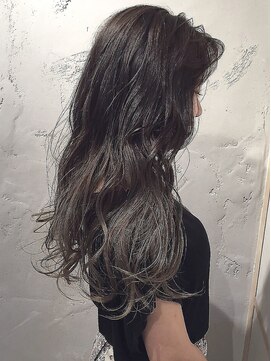 オーブ ヘアー ブランコ 久米川店(AUBE HAIR Blanco) 透明感あるウェーブスタイル