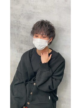 フォルテ 草薙店 無造作ショートウルフ