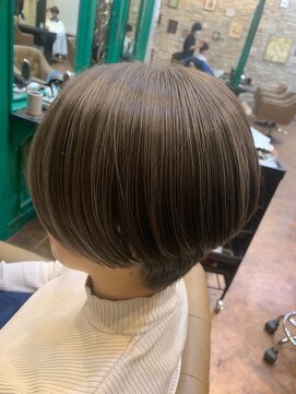 ヘアーラウンジ アンフィ 井土ヶ谷(Hair Lounge Anphi) ハイライトハンサムショート♪