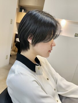 セルン(cerne) 黒髪ショートボブハンサムショートマッシュショート垢抜け30代
