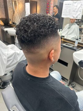 ダムディートウキョウ 錦糸町店(DAMDEE TOKYO) フェードパーマ