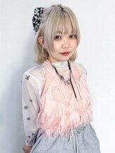 アルバム 新宿(ALBUM SHINJUKU) 深見 麻奈果