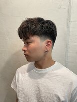 ビーバイエイトジェンツ(Bee by EIGHT GENTS)&nbsp;ブルーブラック/スペインカール/スパイキーショート/心斎橋