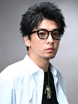 リップス レイ ギンザ(LIPPS Ray GINZA) ツーブロック刈り上げ30代男性かきあげパーマ@lipps_satoshuhei