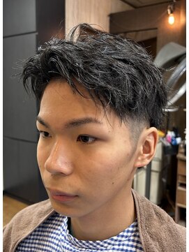 ヘアー スタジオ イワタ(hair studio iwata) アップバングセミスクエアシルエット