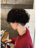 大分メンズ刈り上げマッシュ波巻きスパイラルパーマスタイル
