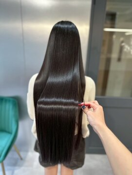 エルサ(Elsa) 【Elsa元町・三宮】艶髪ロング美髪