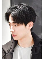 MEN'S  ELSA  神戸三宮【メンズ　エルサ】 センターパート 縮毛矯正 刈り上げ 黒髪