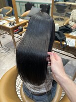 ロンドジェネルーズ 柏(Lond generous)&nbsp;オリーブグレー/顔周り/小顔/レイヤー/髪質改善/縮毛矯正