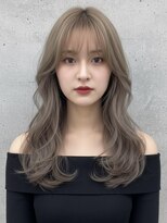 エイチ ウルフカット 大阪梅田(811)&nbsp;レイヤーボブヘアカラーバレイヤージュ50代くるみちゃんヘア