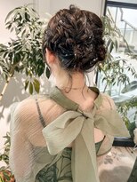 ニコ(Nico)&nbsp;【Nico】佐藤有華／ツインアレンジ／お呼ばれヘア／結婚式