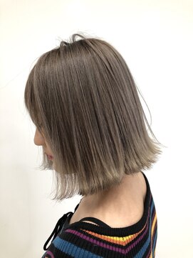 リー 梅田(Lee) Lee梅田★グラデーションカラー×マットアッシュ