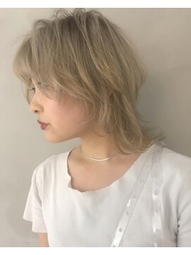 ジーナ(XENA) ブロンドウルフ